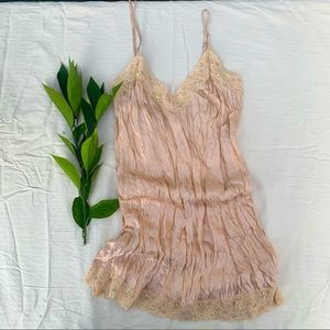 Beautiful silk tank tops 90s vintage style two for one